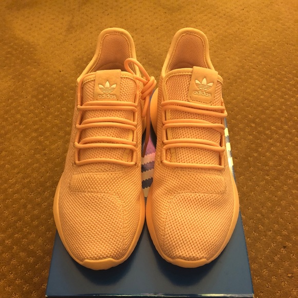 tubular shadow shoes pink